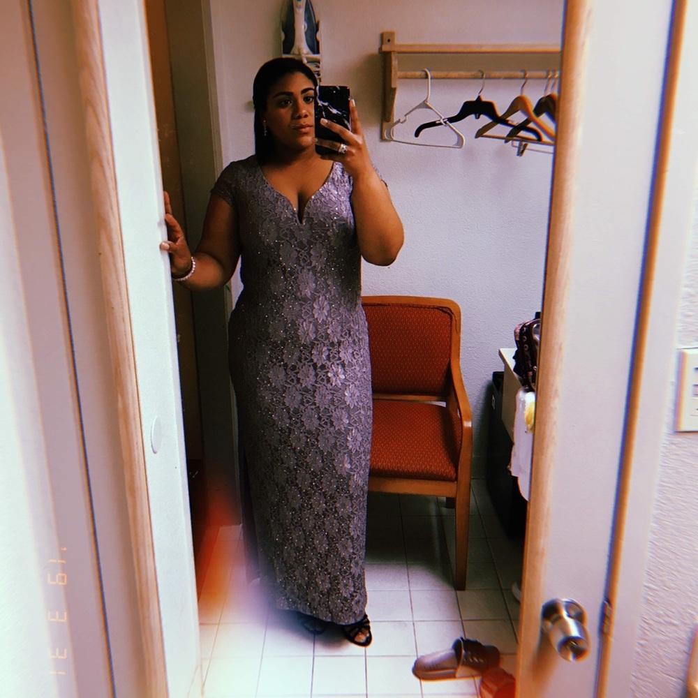 elegant gala / formal dress